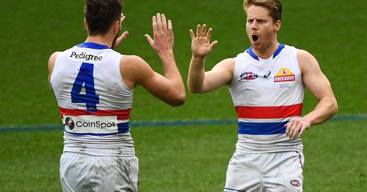 Star Trio Among New Bulldogs Life Members Star Trio Among New Bulldogs Life Members