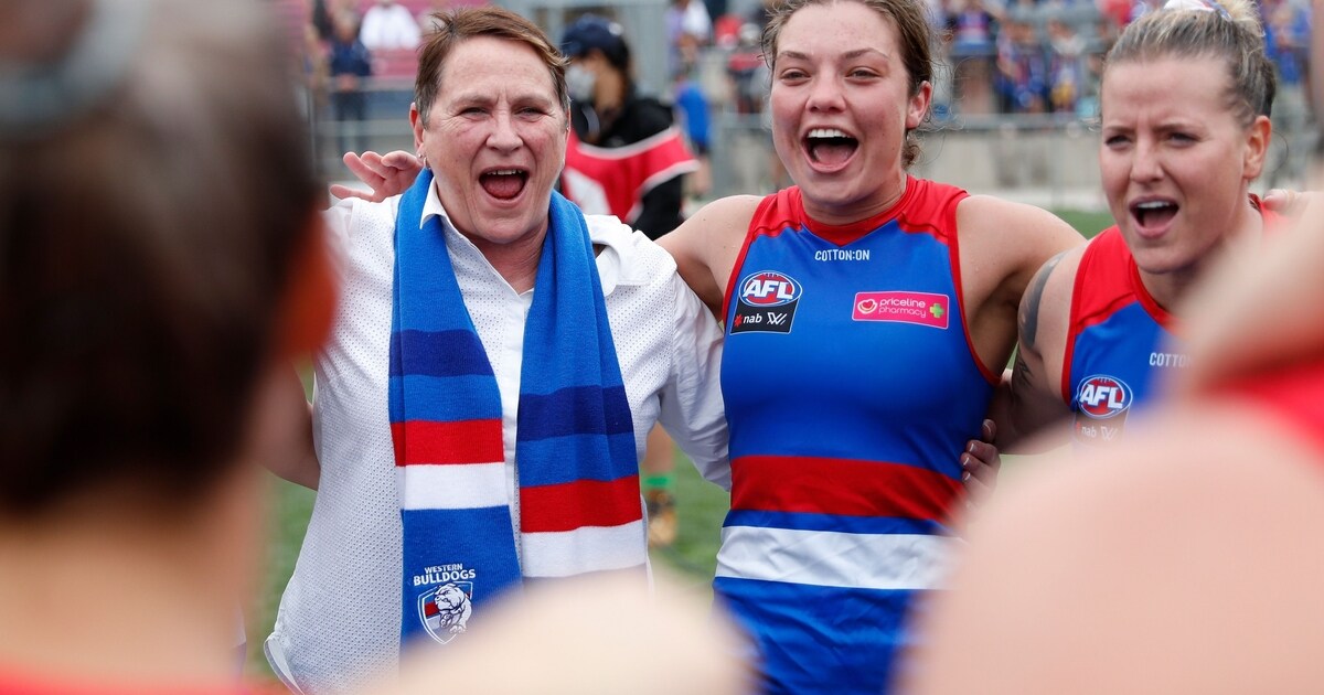 Lisa Hardeman awarded AFL life membership