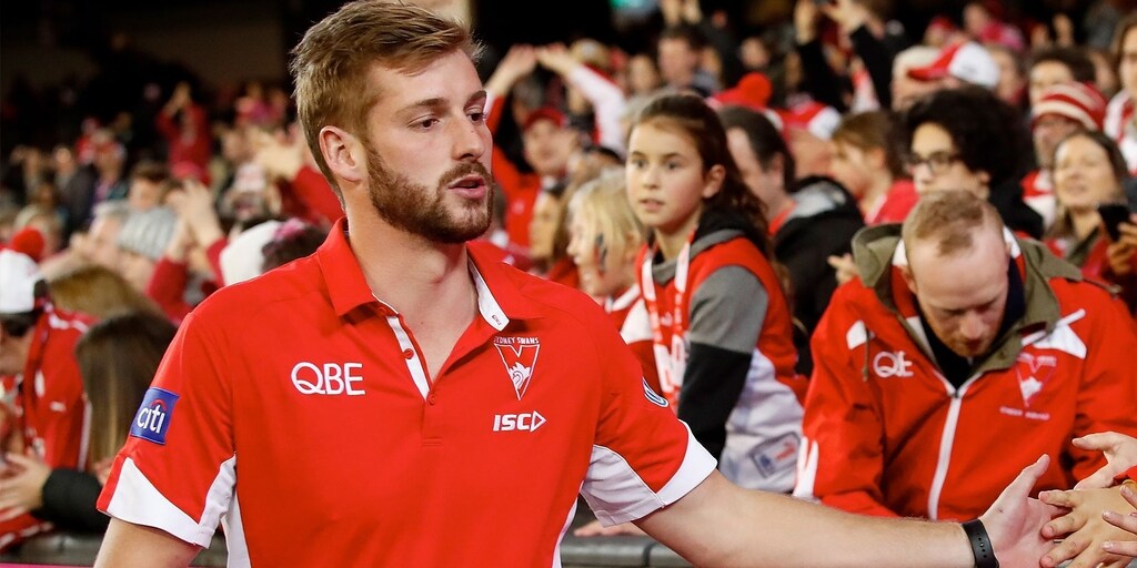 Johnson joins red, white and blue - Vimarsana News